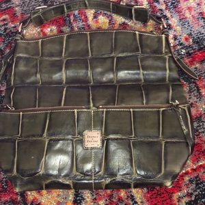 Dooney and Bourke medium zipper pocket green bag